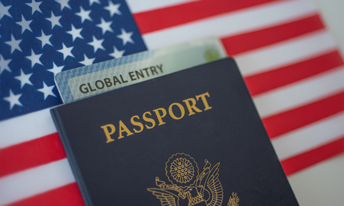 EUA batem recorde de vistos emitidos para brasileiros em março